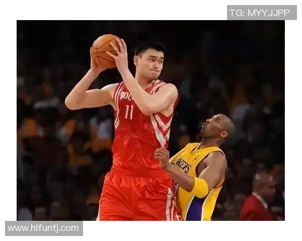 姚明在2005年NBA赛季的辉煌表现与影响力分析