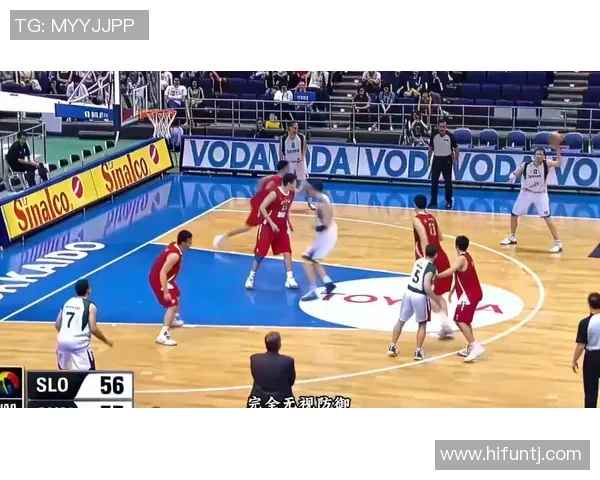 姚明在比赛中的失误瞬间回顾与分析，展现篮球巨星的成长与挑战