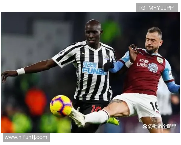 欧联杯精彩对决尤文图斯狂胜曼联五球补时进球点燃全场激情